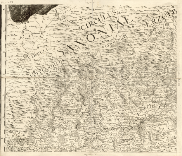 Eine alte Karte von Sachsen, Deutschland, die geografische Merkmale wie Flüsse, Berge und Städte zeigt, mit begleitendem Text, der regionale Informationen liefert.