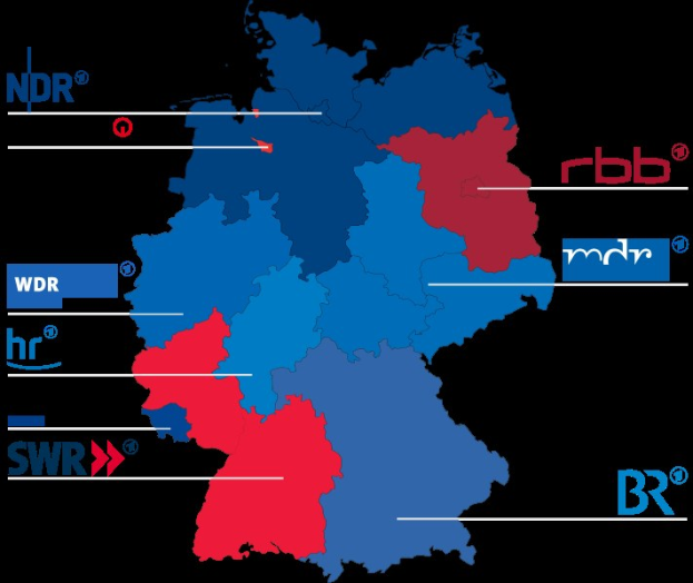 Karte von Deutschland, die die Ergebnisse der Wahl von 2016 nach Bundesländern zeigt, mit roter und blauer Hervorhebung und Textdetails zu Kandidaten und Wahldatum.
