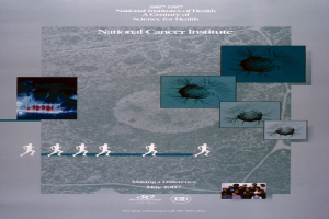 Buntes Plakat für das National Cancer Institute mit großer weißer Schrift auf blauem Hintergrund, umgeben von überlappenden Kreisbildern von lächelnden Menschen verschiedenen Alters, Geschlechts und Ethnien.