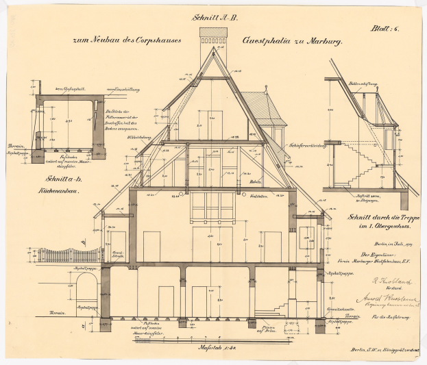 Ein detaillierter architektonischer Entwurf eines Hauses mit zahlreichen Fenstern und einem Dach, der als erstes Haus in Deutschland gilt, begleitet von Text und strukturellen Plänen auf Papier.