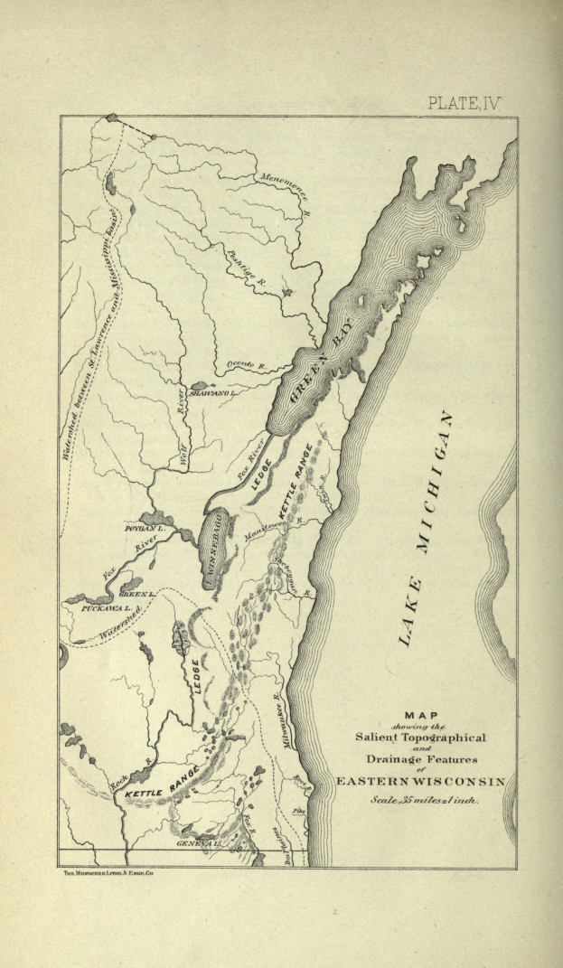Altes Buch mit einer detaillierten Karte des Mississippi River, einschließlich Gewässern, Städten, Ortschaften und Entfernungen, begleitet von Text.