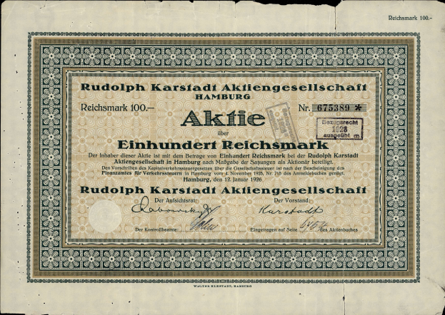 Ein alter deutscher Geldschein mit einem schwarzen Hintergrund und der Aufschrift "Rudolph Karlstadt Aktiengesellschaft Hamburg".